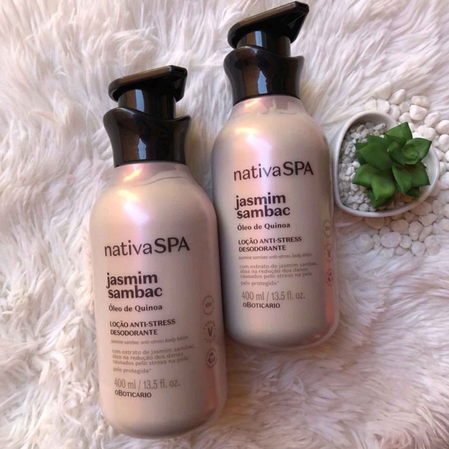 Lotion hydratante corps Nativa Spa Jasmim Sambac 400 ml O Boticário — texture