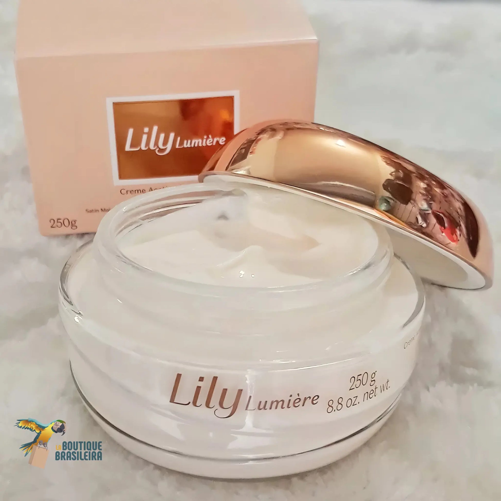 Crème Corps Lily Lumière 250 g — pot de profil, parfum floral lumineux