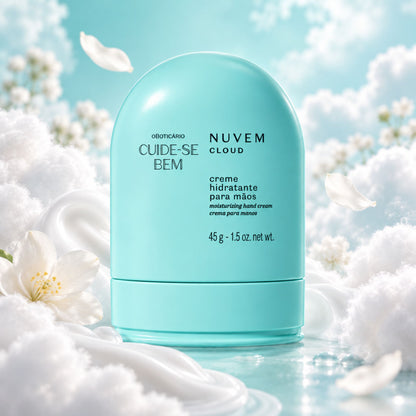 Crème mains Cuide-se Bem Nuvem 45 g — flacon turquoise dans un décor blanc et bleu avec fleurs