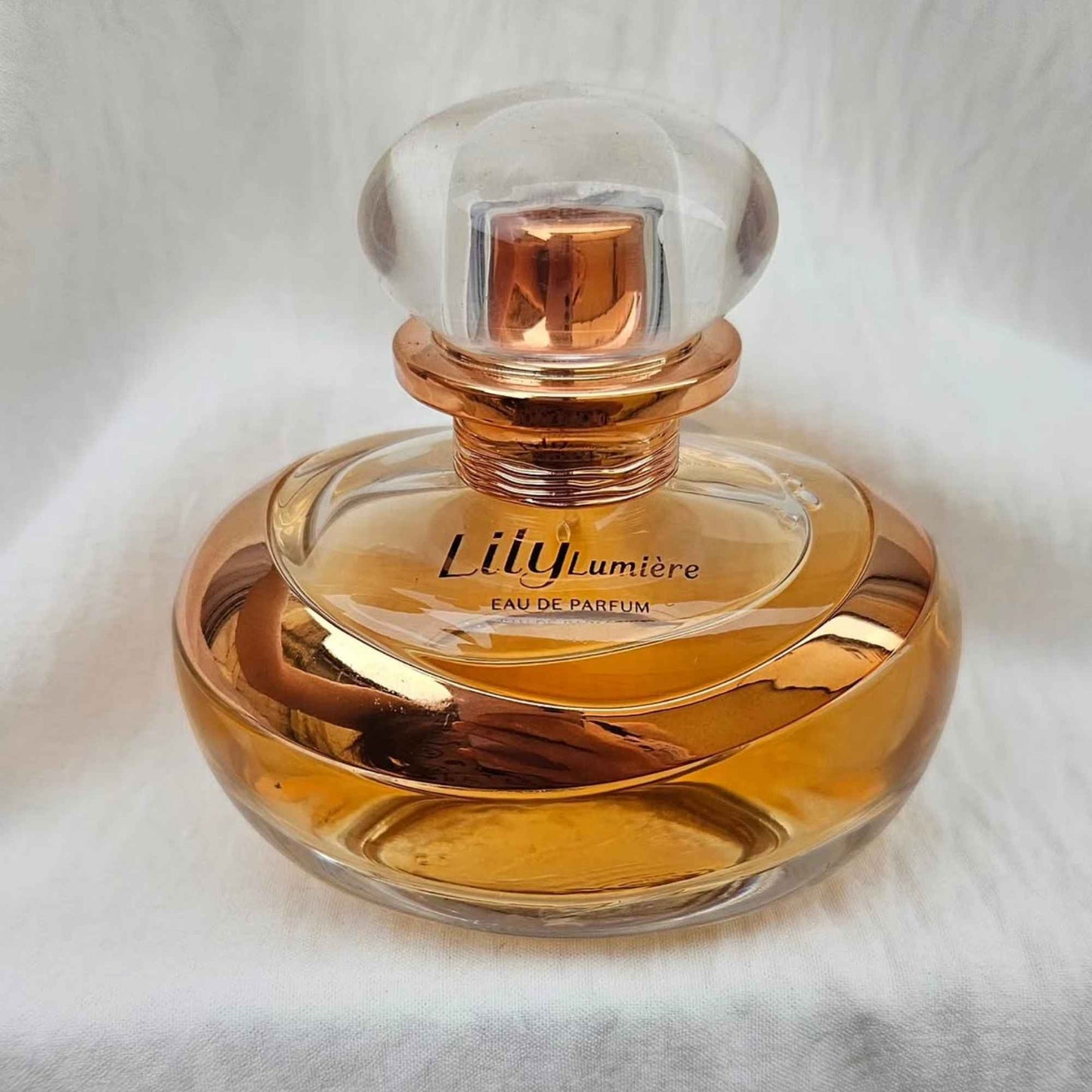 Eau de Parfum Lily Lumière 75 ml O Boticário — visuel d'ambiance