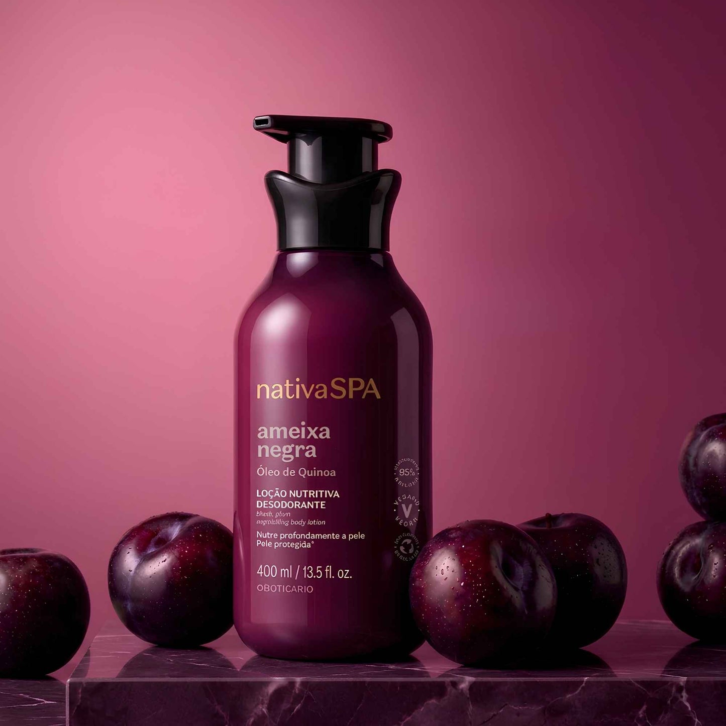 Lotion hydratante corps Nativa Spa Ameixa Negra 400 ml O Boticário — détail du flacon pompe