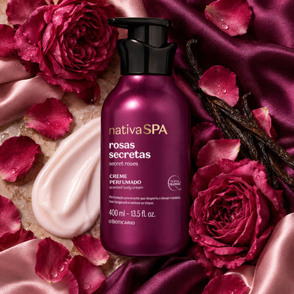 Lotion Nativa SPA Rosas Secretas 400 ml entourée de roses, vanille et texture crémeuse