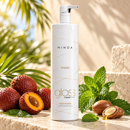 Minoa Gloss Crystal Effect – Shampoing clarifiant avant traitement 1 L – mise en scène du produit