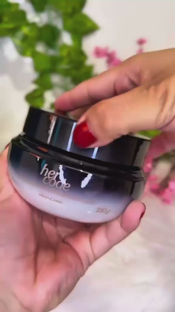 Vidéo de présentation — Crème Corps Hydratante Veloutée Her Code 250 g