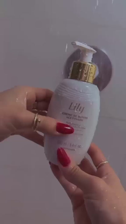 Vidéo de présentation — Crème de Douche Satinée Lily 250 ml O Boticário